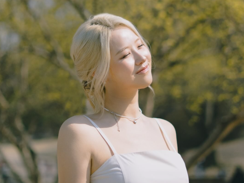 Christian K-Pop @hannahyoujin Christian K-Pop @hannahyoujin